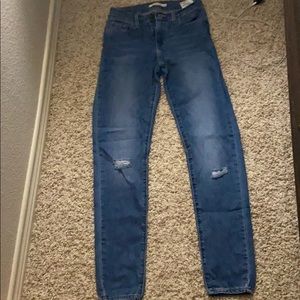 Levis 710 Super Skinny Jeans
